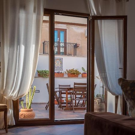 A Casa Del Gioielliere Appartement Palermo Buitenkant foto