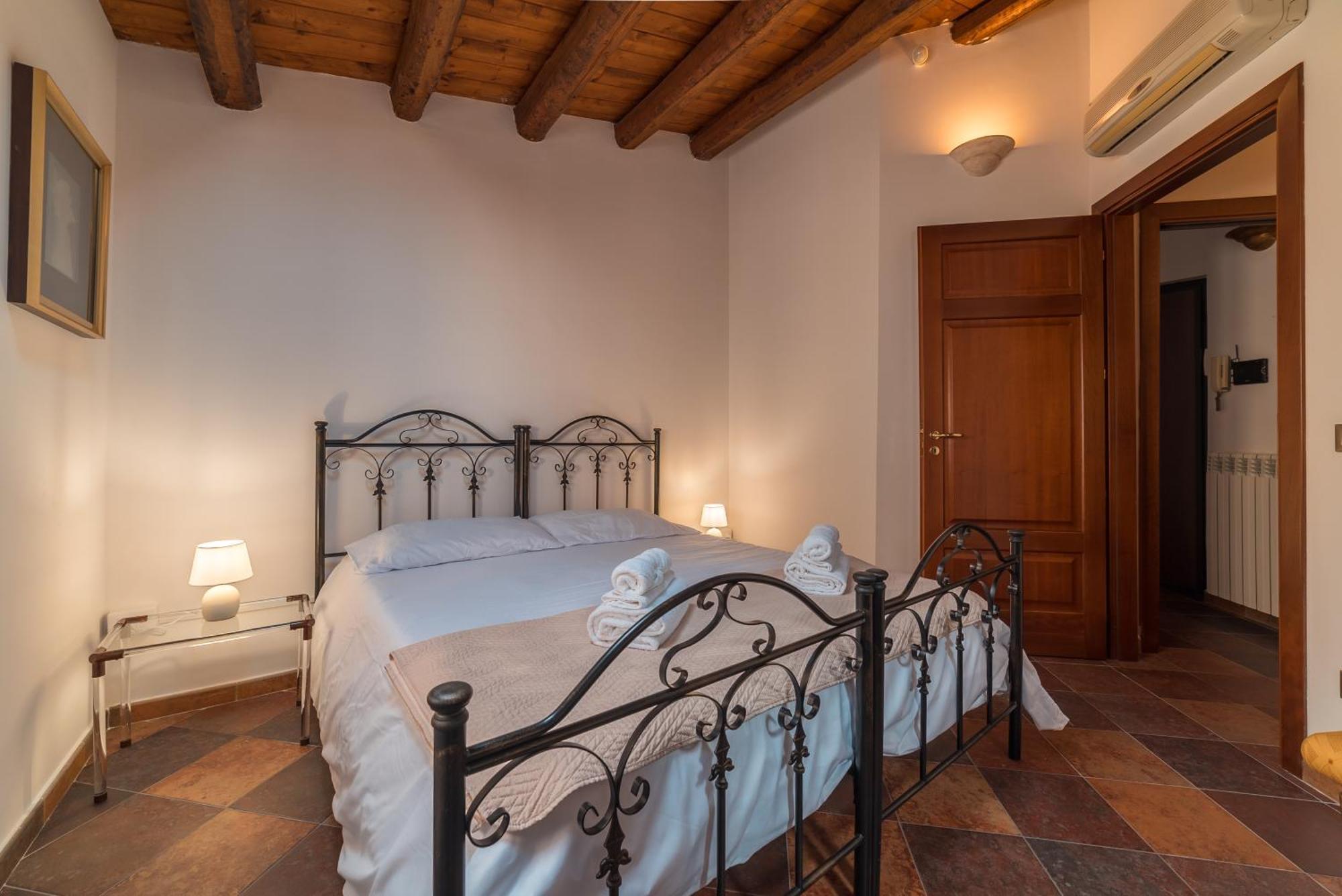 A Casa Del Gioielliere Appartement Palermo Buitenkant foto
